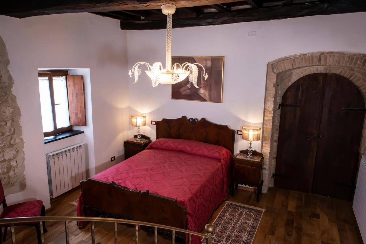 Volver B&B Spolète Extérieur photo