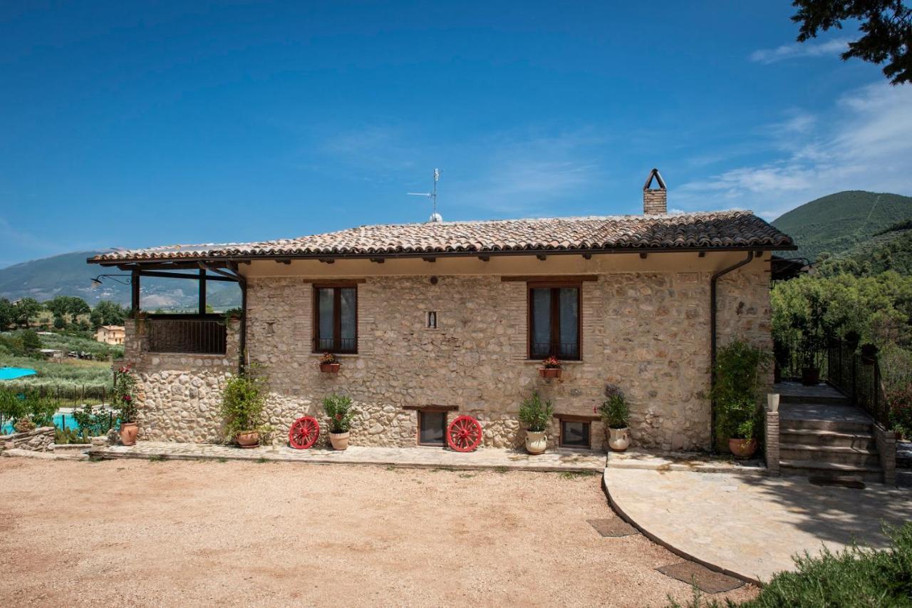 Volver B&B Spolète Extérieur photo